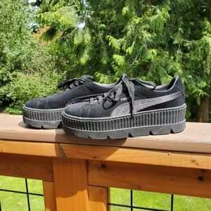 Puma x Fenty Black Suede Platform Cleated Creepers US Womens Size 10